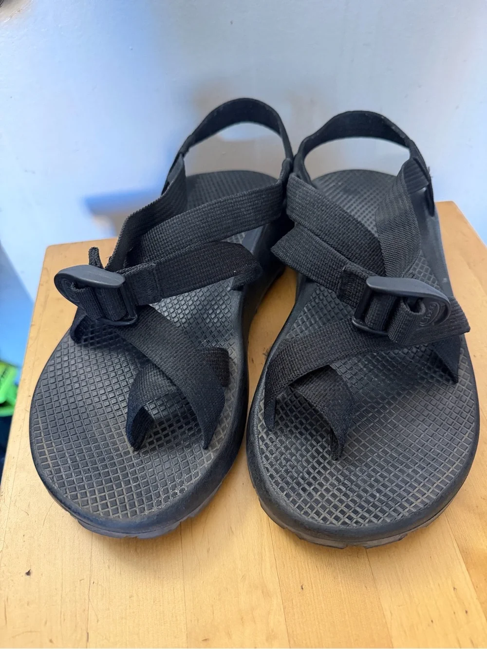 Chaco  Classic Black Sport Hiking Sandals Men’s Size 8